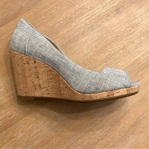 Tom’s light grey stella canvas & cork wedge heels (size w7)